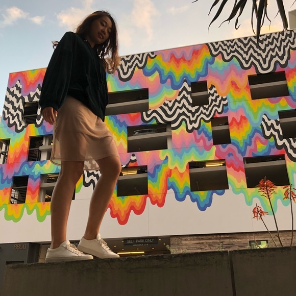 Meet your Posher, Lisa - Picture 1 of 1